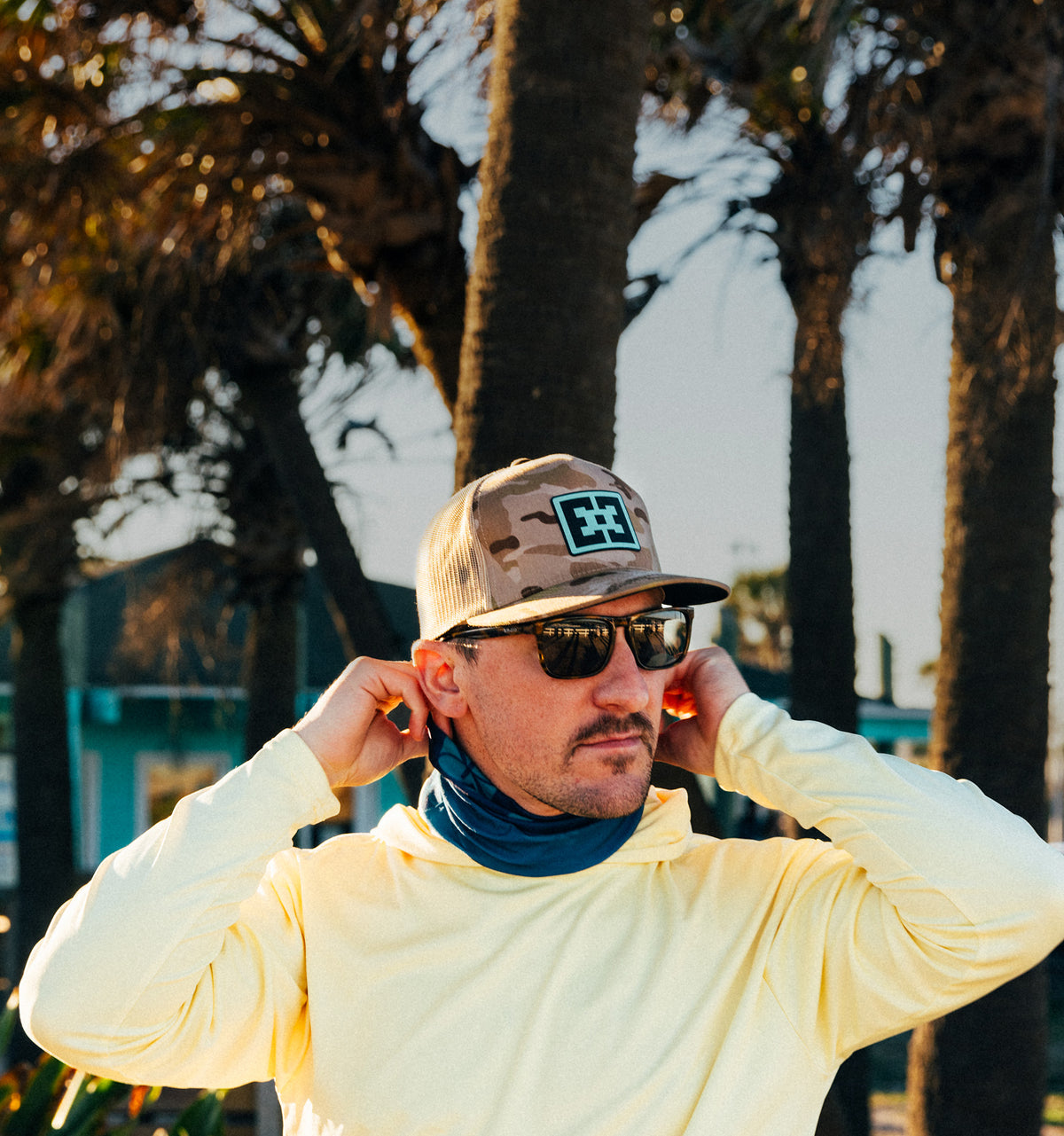 Custom Headwear – Free Sunshields